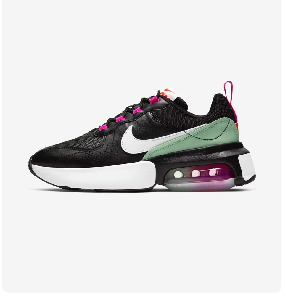 Nike sneakers women’s air max Verona size 7